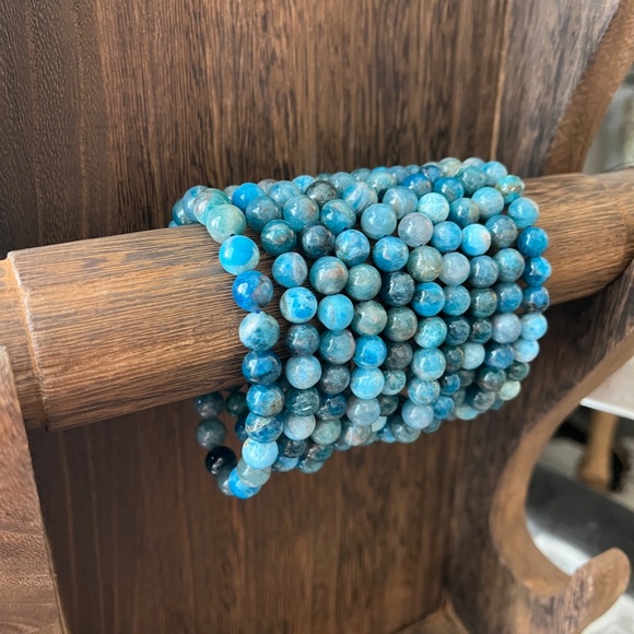 Apatite Bracelet - Picture 1 of 4
